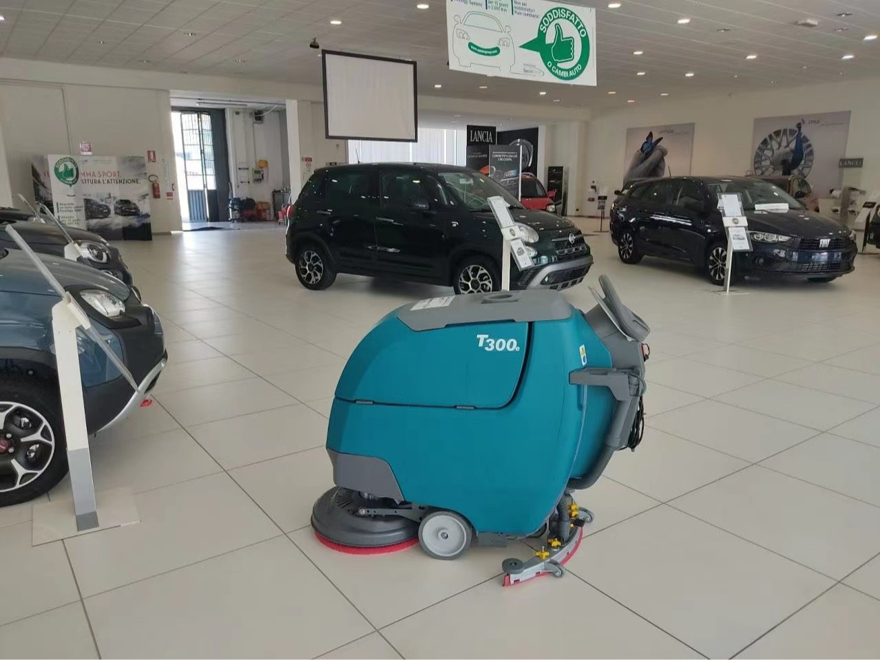 商場洗地機怎么選？