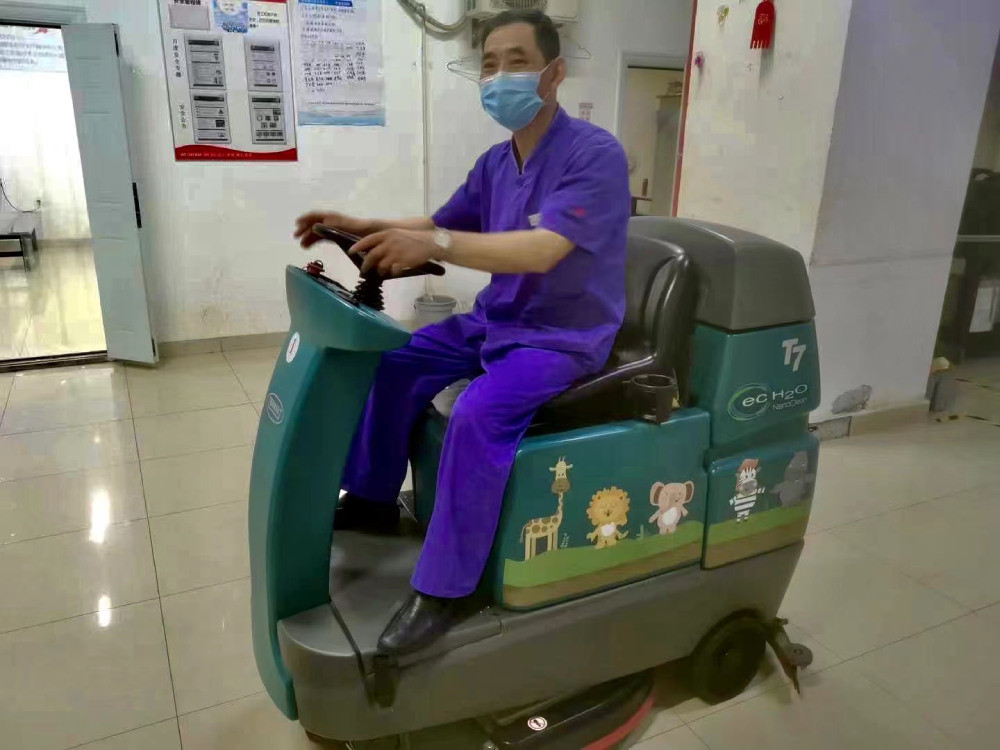 全面潔凈，為愛護(hù)航——幼兒園防疫大作戰(zhàn)