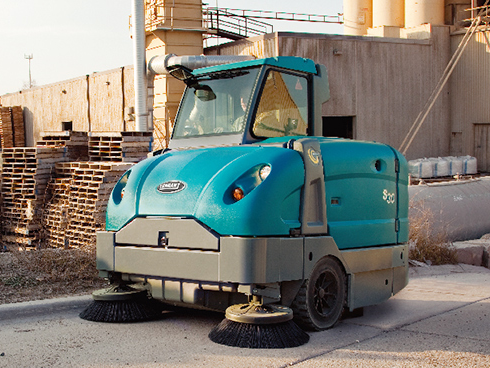 不同工廠車間如何選擇掃地機(jī)？