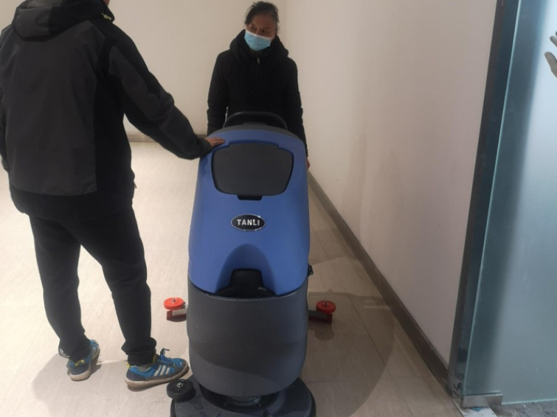 為什么餐廳需要使用洗地機？