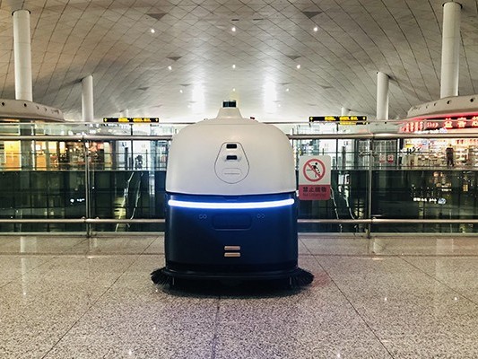 人工清潔效率低，坦力洗地機(jī)來(lái)幫忙