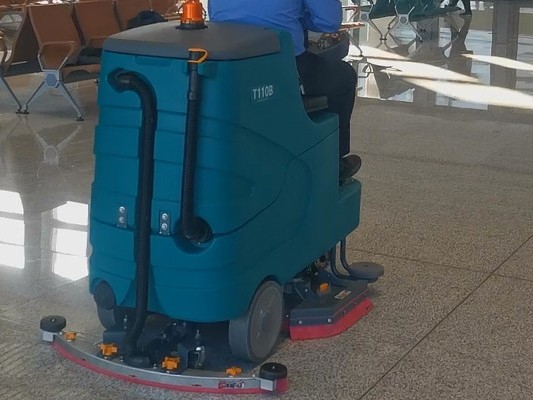 坦力洗地機(jī)：工業(yè)清潔界的 “長壽星”，售后還超貼心！