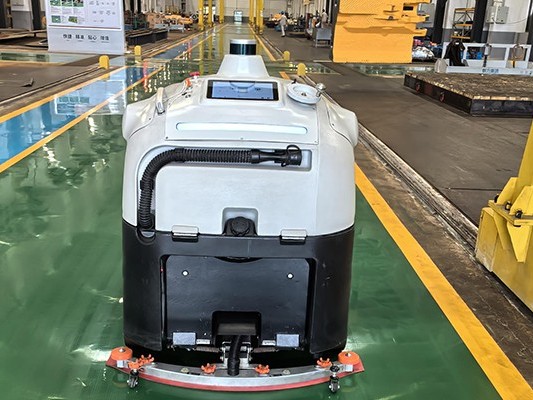 坦力工業(yè)洗地機器人：解決車站人流大，清潔不及時引發(fā)的安全危機