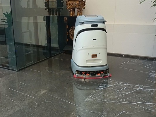 電影票房大賣，坦力無人洗地機器人也 “開掛”，國產(chǎn)雄起